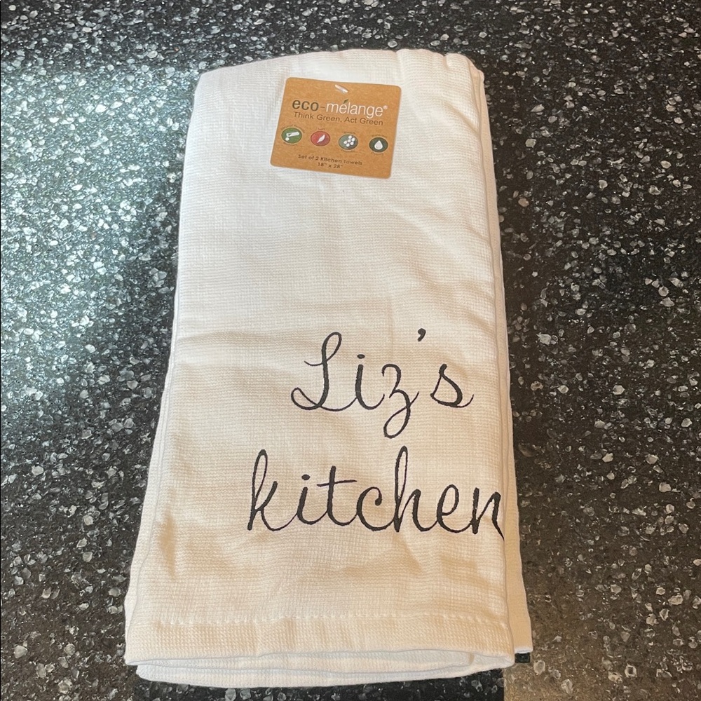 Liz’s Kitchen towels